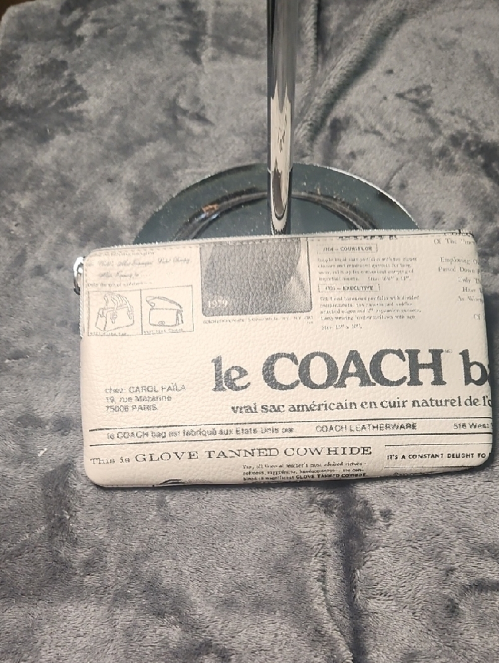 Coach Beige Newspaper Print Zip Wristlet - Picture 3 of 6